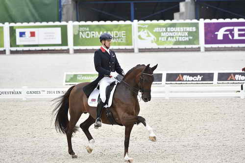 WEG-Dressage-8-25-14-GPTeam-0004408-GarethHughes-DVStenkjersNadonna-GBR-DDeRosaPhoto