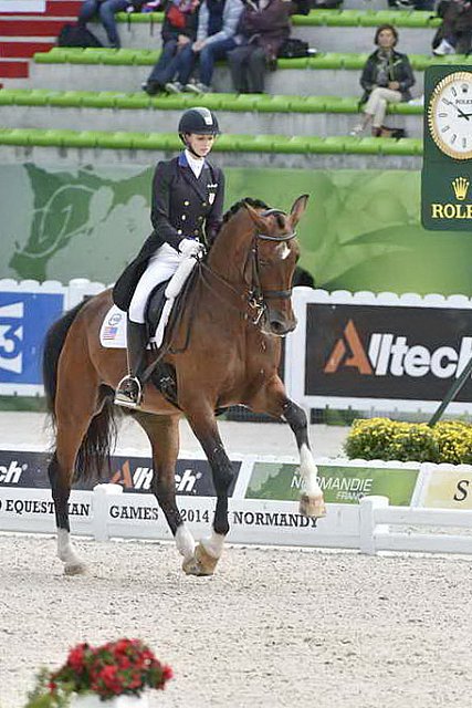 WEG1-Dressage-8-26-14-GPTeam-0007748-LauraGraves-Verdades-USA-DDeRosaPhoto