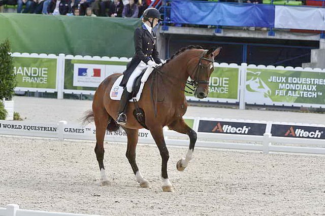 WEG1-Dressage-8-26-14-GPTeam-0007764-LauraGraves-Verdades-USA-DDeRosaPhoto