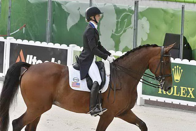 WEG1-Dressage-8-26-14-GPTeam-0007818-LauraGraves-Verdades-USA-DDeRosaPhoto