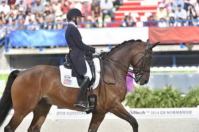 WEG1-Dressage-Freestyle-0006215-LauraGraves-Verdades-USA-DDeRosaPhoto