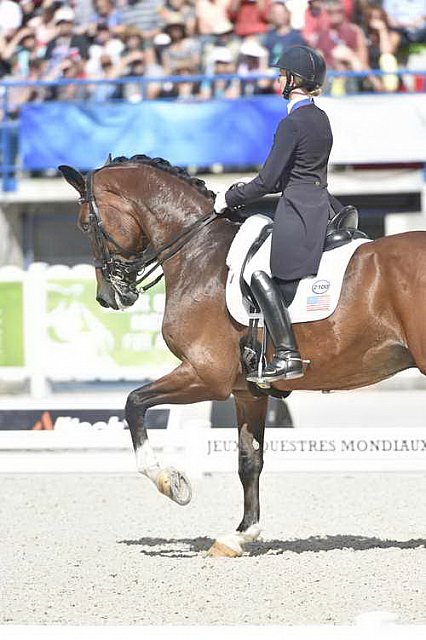 WEG1-Dressage-Freestyle-0006286-LauraGraves-Verdades-USA-DDeRosaPhoto