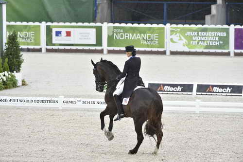 WEG-Dressage-8-25-14-GPTeam-0003973-TinaKonyot-CalectoV-USA-DDeRosaPhoto