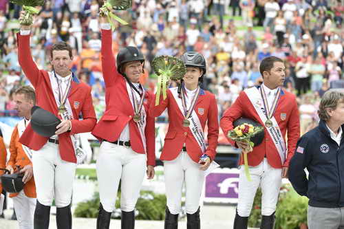 WEG1-SJ-Team2-9-4-14-0003138-DDeRosaPhoto