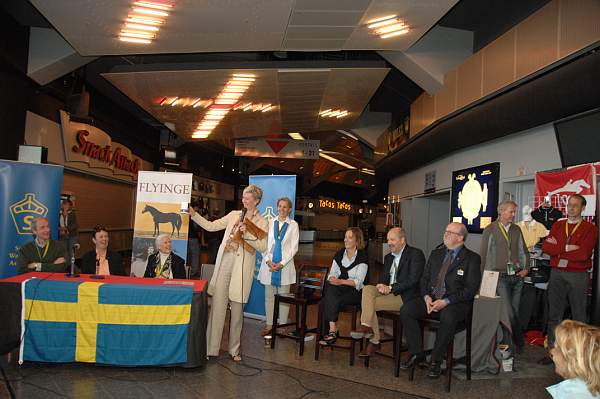 WorldCup-4-17-09-34-DeRosaPhoto