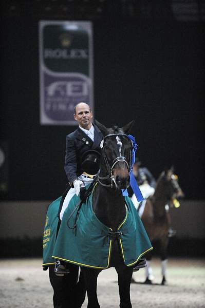 WorldCup-4-16-09-Dressage-1024-Ravel-SteffenPeters-DDeRosaPhoto