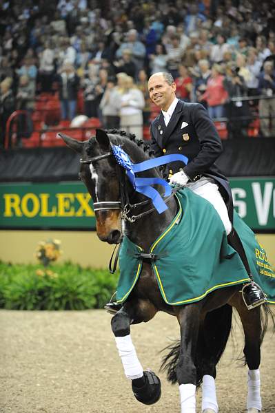 WorldCup-4-16-09-Dressage-1070-Ravel-SteffenPeters-DDeRosaPhoto