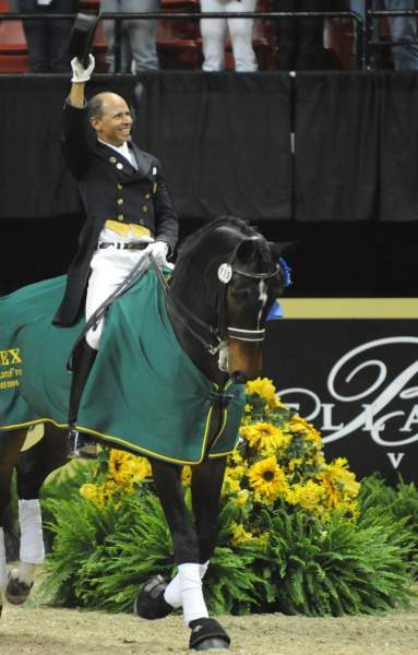 WorldCup-4-16-09-Dressage-1085-Ravel-SteffenPeters-DDeRosaPhoto