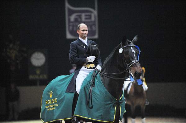 WorldCup-4-16-09-Dressage-988-Ravel-SteffenPeters-DDeRosaPhoto