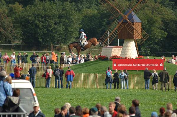 084-WEGXX-8-26-06-DeRosaPhoto