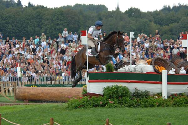 605-WEGXX-KarenO'Connor-8-26-06-DeRosaPhoto