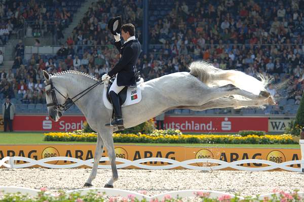 810-Miguel-WEG-8-23-06-DeRosaPhoto