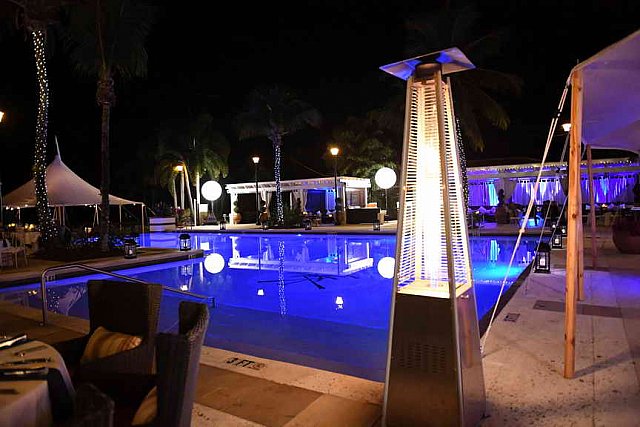 IPC-NYE-12-31-16-0928-DDeRosaPhoto