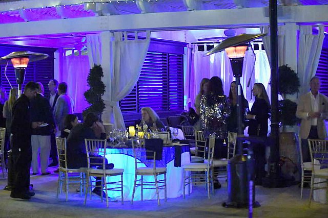 IPC-NYE-12-31-16-0960-DDeRosaPhoto