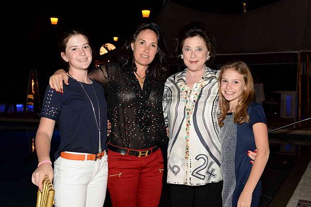 IPC-NYE-12-31-16-5691-DDeRosaPhoto