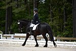So8ths-5-3-13-Dressage-5382-LauraWellbaum-OhSullivan-DDeRosaPhoto