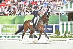 WEG1-Dressage-Freestyle-0006273-LauraGraves-Verdades-USA-DDeRosaPhoto