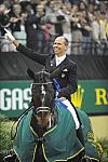 WorldCup-4-18-09-DressageAwardsFinal-745-SteffenPeters-Ravel-DDeRosaPhoto